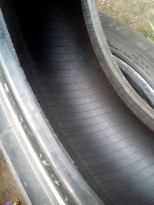 215/70R15 BRIDGESTONE DURAVIS R611 มี 2 เส้น tel.063-286-3551 , 081-427-3941 215/70R15 BRIDGESTONE DURAVIS R611 มี 2 เส้น tel.063-286-3551 , 081-427-3941