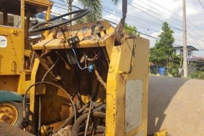 ขาย 395,000 บาท  รถบดสั่นสะเทือน BW210 สภาพพร้อมใช้งาน เอกสารใบซื้อขาย  รถอยู่ จ.อุดรธานี โทร&amp;ไอดีไลน์ 0610710295