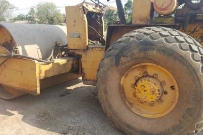 ขาย 395,000 บาท  รถบดสั่นสะเทือน BW210 สภาพพร้อมใช้งาน เอกสารใบซื้อขาย  รถอยู่ จ.อุดรธานี โทร&amp;ไอดีไลน์ 0610710295