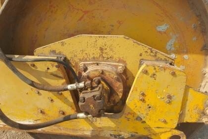 ขาย 395,000 บาท  รถบดสั่นสะเทือน BW210 สภาพพร้อมใช้งาน เอกสารใบซื้อขาย  รถอยู่ จ.อุดรธานี โทร&amp;ไอดีไลน์ 0610710295