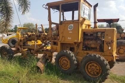 ขาย 485,000 บาท รถเกรด KOMATSU GD31RC-3A รถใช้งานได้ดีทุกระบบ เอกสารใบซื้อขาย ราคาต่อรอง  รถอยู่ จ.อุดรธานี โทร&amp;ไอดีไลน์ 0610710295