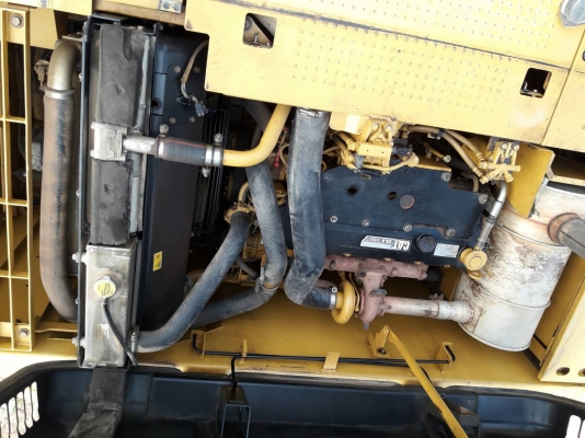 CAT 320D กระบอกดำ ใช้งาน8000 ช.มเอกสารเล่มทะเบียนเจ้าของขายเองราคาต่อรองใด้