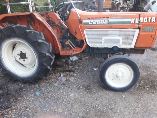 ขายรถไถคูโบต้า L 2602 เพลาเดียว สภาพพร้อมใช้งาน สีเดิม สภาพเดิมทุกอย่าง