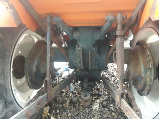 ขายรถไถคูโบต้า L 2602 เพลาเดียว สภาพพร้อมใช้งาน สีเดิม สภาพเดิมทุกอย่าง