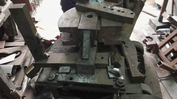 เครื่องดัด ท่อไอเสีย ใช้ไฟบ้าน 220v