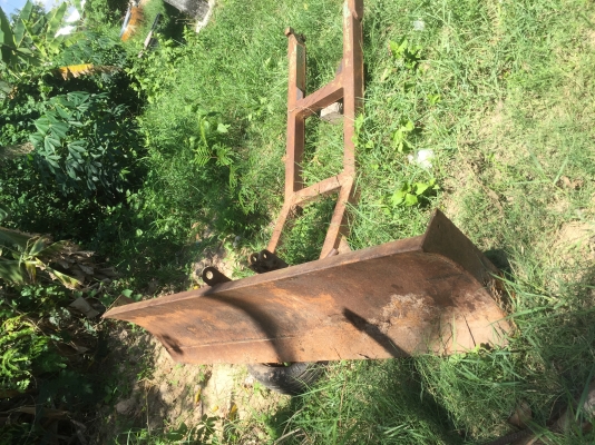 ขายอุปกรณ์ดันหน้า ของจอนเดีย ยาว 2.10เมตร พร้อมกระบอก ปั๊ม