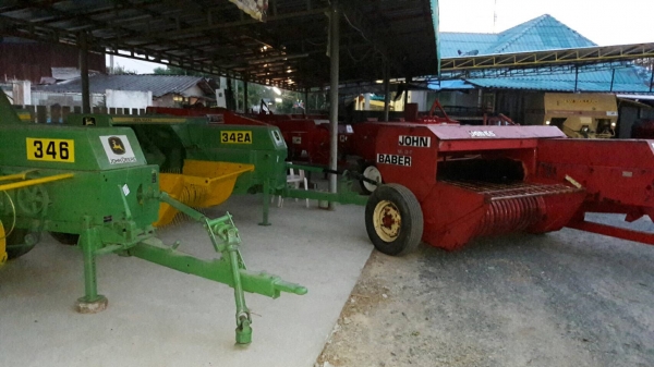 ขายเครื่องอัดฟาง ขายเครื่องอัดฟาง