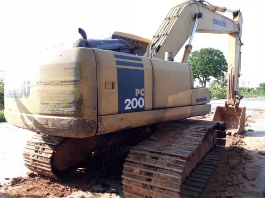 KOMATSU PC200-7 ราคา 1,190,000 บาท เครื่องดี ปั้มแรง โช่หนา เอวแน่น ไฟฟ้าครบ เอกสารเล่มทะเบียน  รถอยู่ จ.ร้อยเอ็ด  โทร&amp;ไอดีไลน์ 0610710295