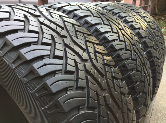 ยาง All Continental 265 65 17 ปลายปี15 ดอกเต็ม เนื้อนิ่มๆ ใช้ยาว ราคาไม่แพง ยาง All Continental 265 65 17 ปลายปี15 ดอกเต็ม เนื้อนิ่มๆ ใช้ยาว ราคาไม่แพง