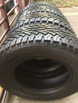 ยาง All Continental 265 65 17 ปลายปี15 ดอกเต็ม เนื้อนิ่มๆ ใช้ยาว ราคาไม่แพง ยาง All Continental 265 65 17 ปลายปี15 ดอกเต็ม เนื้อนิ่มๆ ใช้ยาว ราคาไม่แพง