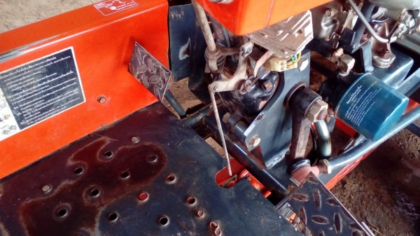 KUBOTA  KRT 140 สวยๆๆพร้อมใช้ อุปกรณ์ ดันหน้า พาลหลังสวย เล่มทะเบียนเอกสารพร้อม