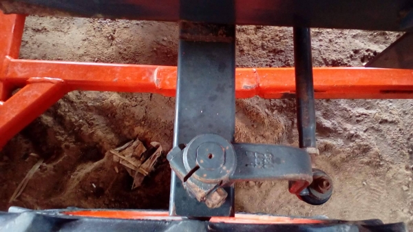 KUBOTA  KRT 140 สวยๆๆพร้อมใช้ อุปกรณ์ ดันหน้า พาลหลังสวย เล่มทะเบียนเอกสารพร้อม