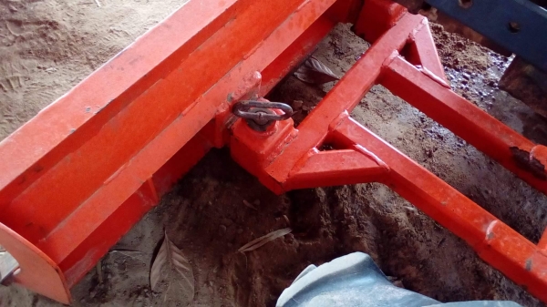 KUBOTA  KRT 140 สวยๆๆพร้อมใช้ อุปกรณ์ ดันหน้า พาลหลังสวย เล่มทะเบียนเอกสารพร้อม