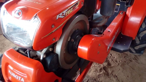 KUBOTA  KRT 140 สวยๆๆพร้อมใช้ อุปกรณ์ ดันหน้า พาลหลังสวย เล่มทะเบียนเอกสารพร้อม