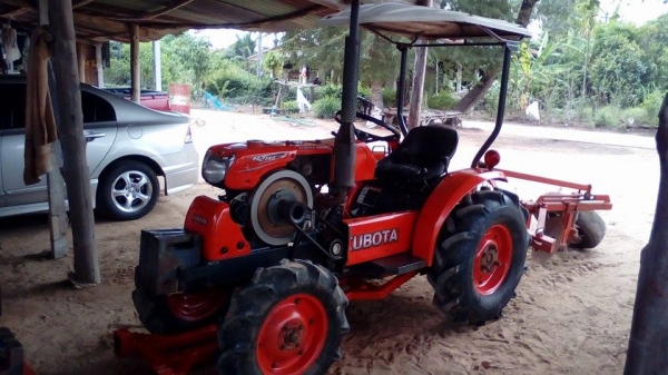 KRT140 พร้อมใช้สวยๆๆ เครื่องดี ดันหน้าพาลหลังสมบูรณ์