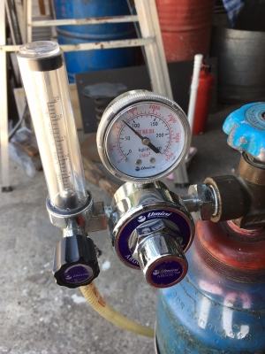 เครื่องเชื่อมอาร์กอน สแตนเลส เหล็ก พร้อมอุปกรณ์ รถเข็น พร้อมใช้งาน เครื่องเชื่อมอาร์กอน สแตนเลส เหล็ก พร้อมอุปกรณ์ รถเข็น พร้อมใช้งาน