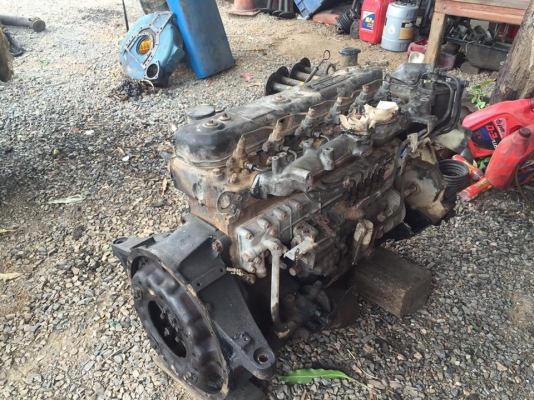 ขายเครื่อง Isuzu 6BF1 เสื้อแตก ขายเครื่อง Isuzu 6BF1 เสื้อแตก