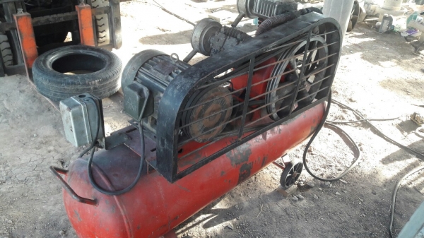 ปั้มลม5แรง160ลิตร ปั้มลม5แรง160ลิตร