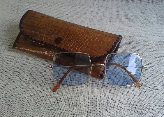 แว่นตาอเมริกันโกลด์ฟิลด์ &#039;บิดาของ เรย์-แบน&#039;  Vintage BAUSCH &amp; LOMB handmade in USA
