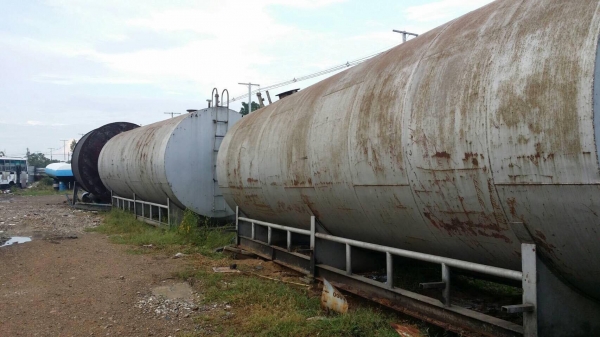 สงกรานต์นี้ทำงานยาวๆครับ ร้านวินิตร ถังน้ำมัน คุณภาพดี เหล็กหนา ขัดล้างทำสีใหม่ทุกใบ พร้อมส่งครับ