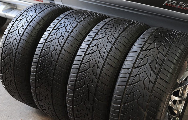 ล้อ Advan 20 พร้อมยาง 265 50 สภาพดี