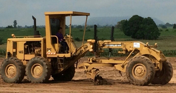 ขายรถเกรดเดอร์12G หัวซิเมอร์ เครื่อง6สูบ พร้อมใช้งาน