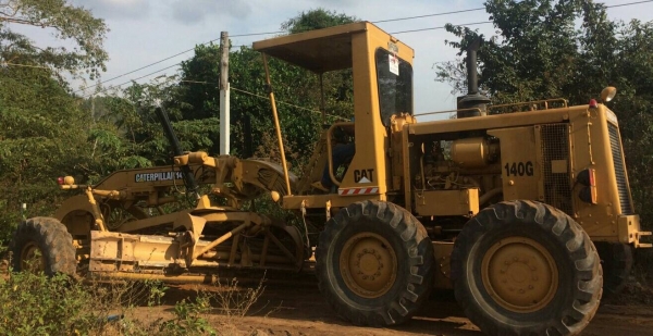 ขายรถเกรดเดอร์12G หัวซิเมอร์ เครื่อง6สูบ พร้อมใช้งาน