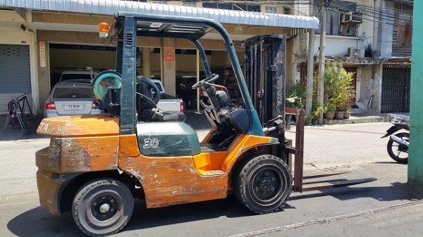 ขายรถโฟล์คลิฟท์ TOYOTA 7FG30 เครื่องเบนซินติดแก๊ส สภาพดีมากพร้อมใช้งานทันที