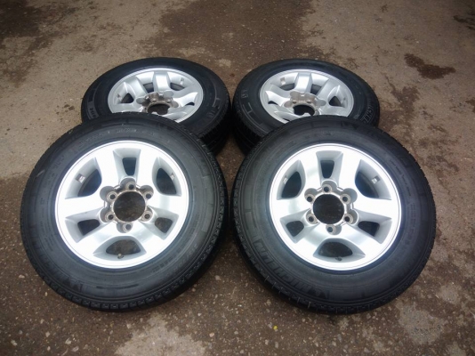 ขายล้อแม็ก Toyota Tiger D4D ขอบ15 ชุดละ 3,900 บาท ✓✓งดต่อนะครับ✓✓