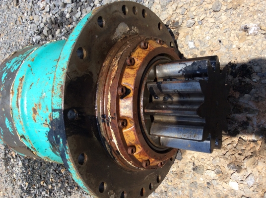 ขายมอเตอร์ สวิง KOBELCO SK220 มาครไฟล ซุปเปอร์ ขายมอเตอร์ สวิง KOBELCO SK220 มาครไฟล ซุปเปอร์