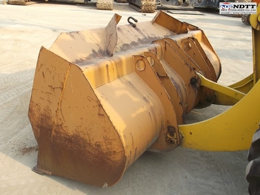 ขายถูกๆ รถตัก Komatsu 515#10675 (1.4คิว) From Japan