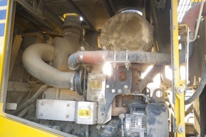 KOMATSU WA320-6 นำเข้าจากญี่ปุ่นแท้ ปี2013 ใหม่มากๆ รถสวย ถึงไทยเร็วๆนี้ โทร.090-986-2521 อ๊อบ