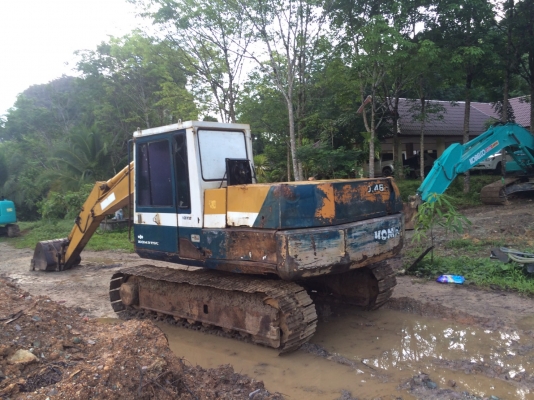 ขายรถแบคโฮ KOMATSU PC120-3 ราคา 380000 ขายรถแบคโฮ KOMATSU PC120-3 ราคา 380000
