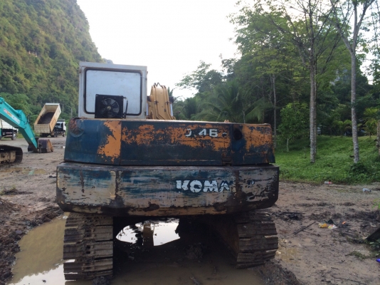 ขายรถแบคโฮ KOMATSU PC120-3 ราคา 380000 ขายรถแบคโฮ KOMATSU PC120-3 ราคา 380000