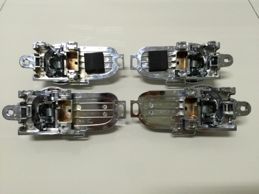 ขายมือเปิดประตูด้านในโครเมี่ยม NISSAN CUBE รุ่น Z11 ขายมือเปิดประตูด้านในโครเมี่ยม NISSAN CUBE รุ่น Z11