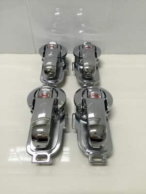 ขายมือเปิดประตูด้านในโครเมี่ยม NISSAN CUBE รุ่น Z11 ขายมือเปิดประตูด้านในโครเมี่ยม NISSAN CUBE รุ่น Z11