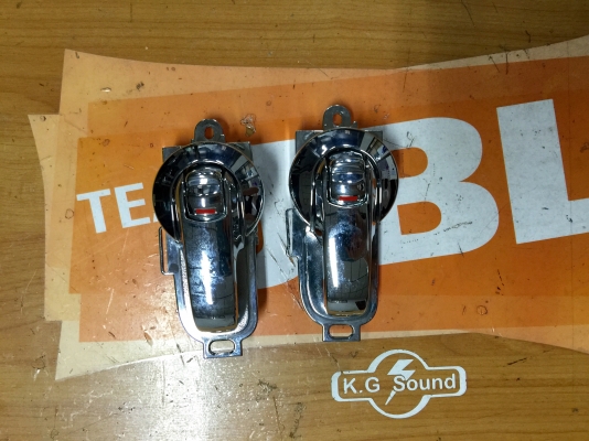 ขายมือเปิดประตูด้านในโครเมี่ยม NISSAN CUBE รุ่น Z11 ขายมือเปิดประตูด้านในโครเมี่ยม NISSAN CUBE รุ่น Z11