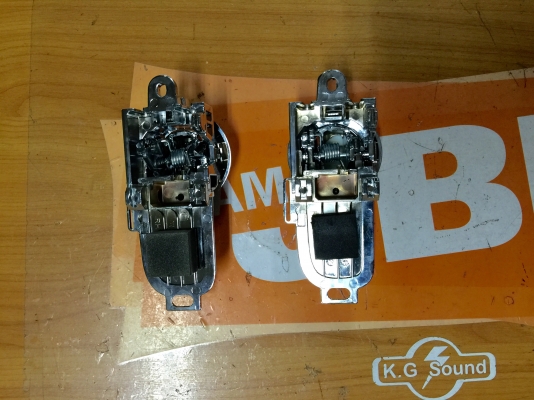 ขายมือเปิดประตูด้านในโครเมี่ยม NISSAN CUBE รุ่น Z11 ขายมือเปิดประตูด้านในโครเมี่ยม NISSAN CUBE รุ่น Z11