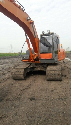 ขาย1,150,000บาท >>> Hitachi Zx200 รุ่น 1 <<< เบอร์ติดต่อ 098-7155789