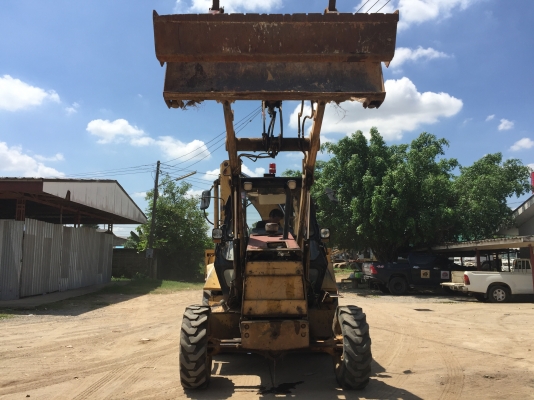 ขายรถตักหน้าขุดหลัง CAT 428-B ระบบขับเคลื่อน2 เพลา โฟร์วิน   4X4 สะภาพรถสวย พร้อมใช้ ปุ้ง  กี้ปิดเปิดได้ มีระบบใช้งานแบบรถ  โฟร์คลิปได้ด้วย ยางพร้อมใช้ มูม  หลังสไลน์ได้ เอกสารเล่มทะเบียน   ราคา.395,000 สนใจรีบจำจองเป็นเจ้าของด่วน ที่.081-3531946 ต่อ.บางน