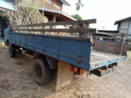 รถหกล้อksพร้อมใช้งานไม่มีทะเบียน