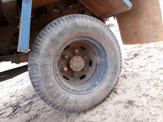 รถหกล้อksพร้อมใช้งานไม่มีทะเบียน