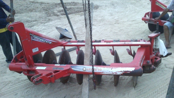 ขายผาน7ตราช้าง ใส่รถไถ50-70 แรงม้า