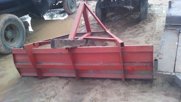 ขายตัวดันดินติดหลังรถไถ ใส่รถ30-50แรง ขายตัวดันดินติดหลังรถไถ ใส่รถ30-50แรง