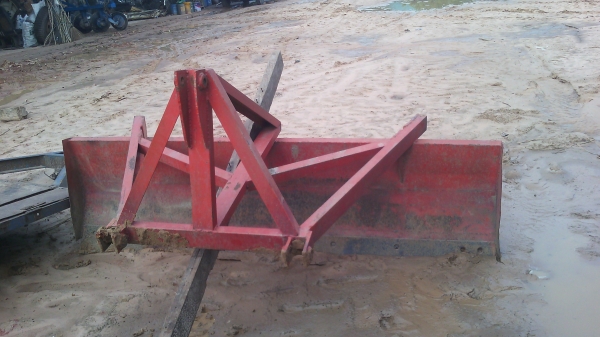 ขายตัวดันดินติดหลังรถไถ ใส่รถ30-50แรง