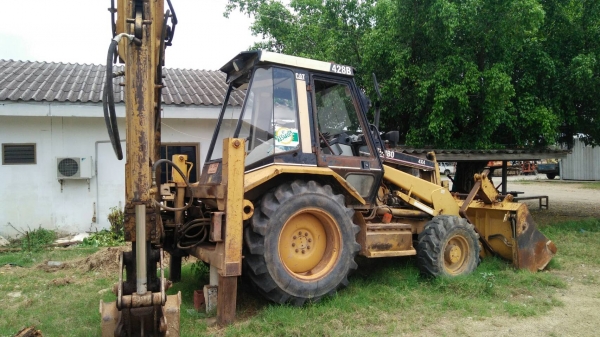 ขายด่วนรถหน้าตักหลังขุด CAT=42BB  รถสวย มีตู้แอร์ เอกสารพร้อม