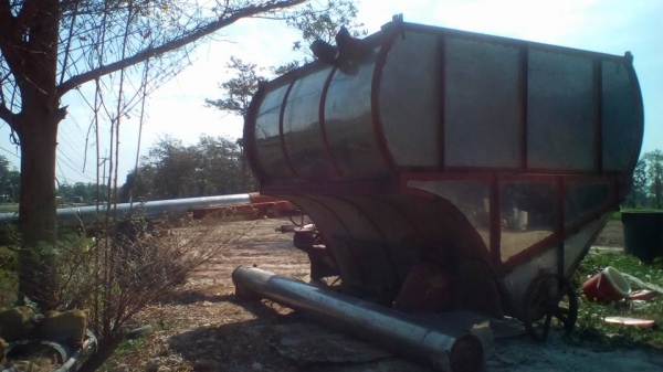 ขายครับชุดอุ้ม..พร้อมไช้..สวยๆๆๆ.  ราคา 40000  บาท  วันทูคอล 0986683479 dtac 0942839369 สิทธิ์ คับ