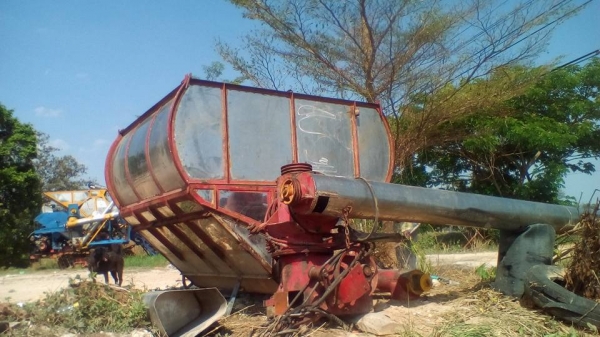 ขายครับชุดอุ้ม..พร้อมไช้..สวยๆๆๆ.  ราคา 40000  บาท  วันทูคอล 0986683479 dtac 0942839369 สิทธิ์ คับ