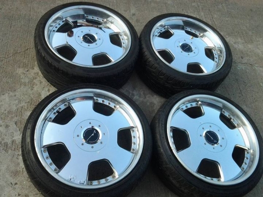 ล้อ VIP แท้ แยกชิ้น 19x8.5-9.0 / 4-5x114 off38-43 ก้านโครเมี่ยม ขอบธรรมดา มีปูด มีลอกนิดหน่อย 0850227371