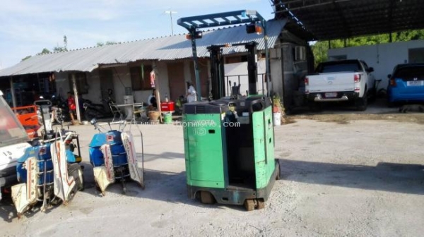 รถยกไฟฟ้ายืนขับ TOYOTA รุ่น 7FBRK10  รหัสสินค้า 81004751 ติดต่อ 081-8283376  www.nihonmono.com